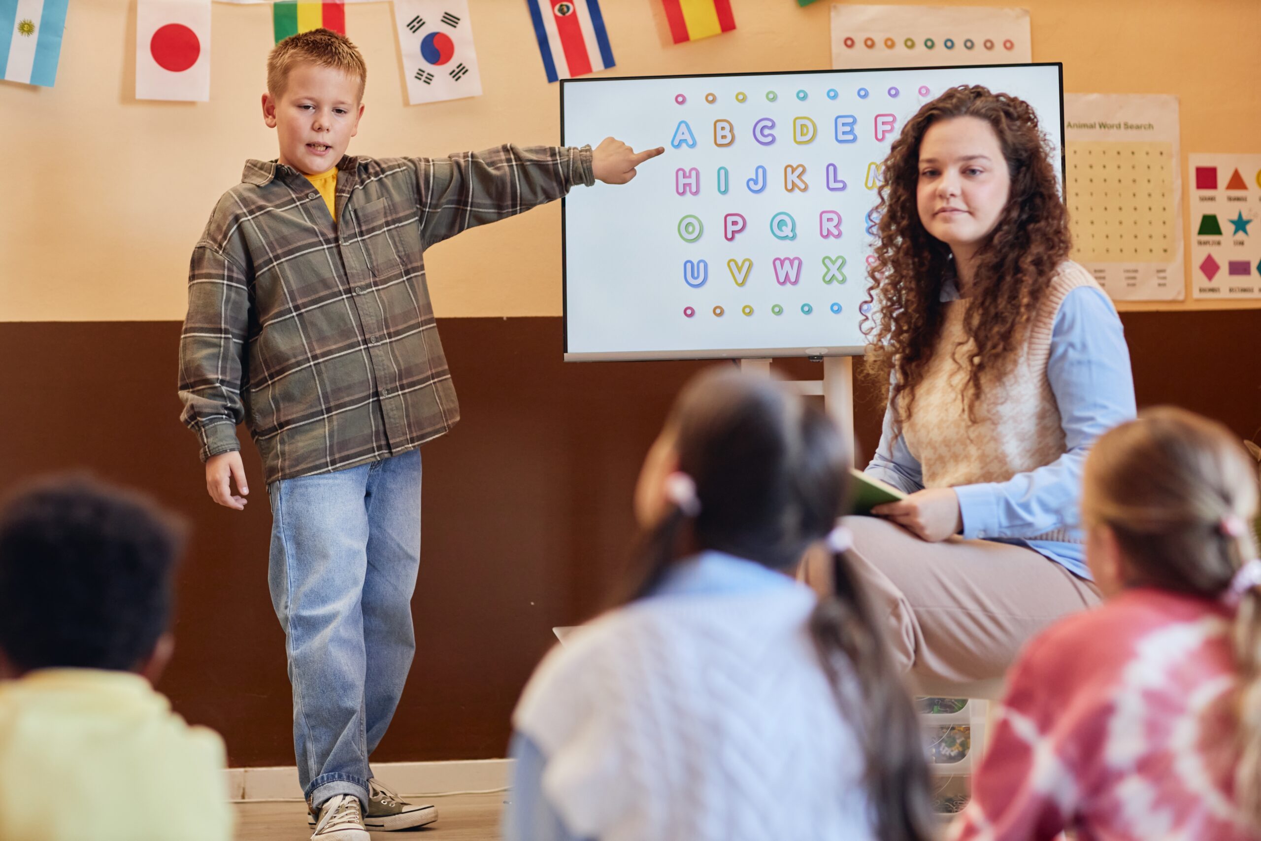 Presentation by Kid in Dubai Nursery